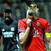 [FOOTBALL]: le Nîmes Olympique au plus bas.